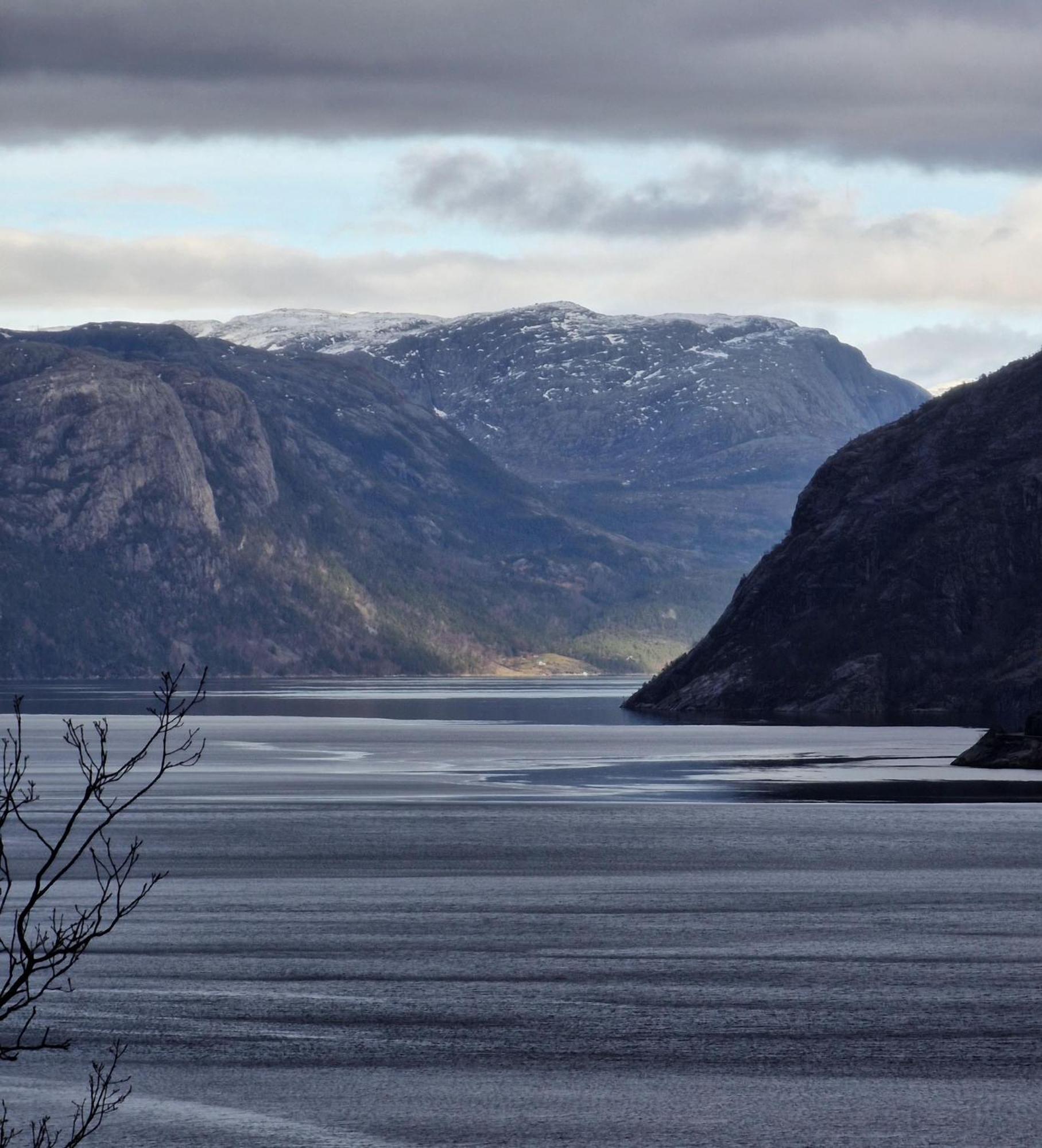 Verkshotellet Jørpeland Esterno foto